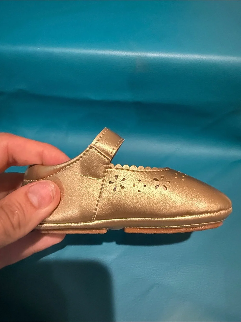 Toddler Mary Jane Walker Shoes in Metallic Gold